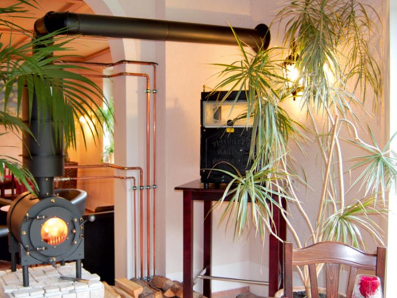 Hotel Garni "Obere Mühle" Detail-Ofenansicht